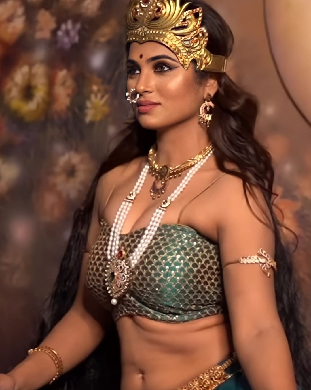 Ramya Pandians Latest Photoshoot In Goddess Getup Rocks Social Media Viral Photos Tamil